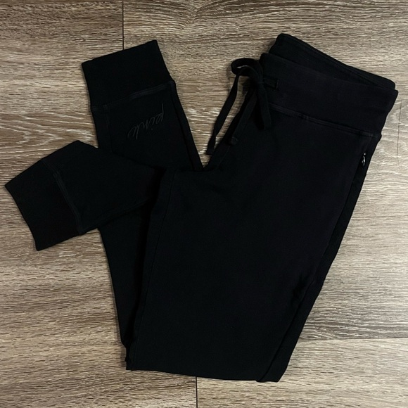 VS PINK Yoga Jogger in Black Size Medium - Picture 2 of 7